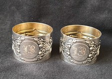 2 alte Serviettenringe